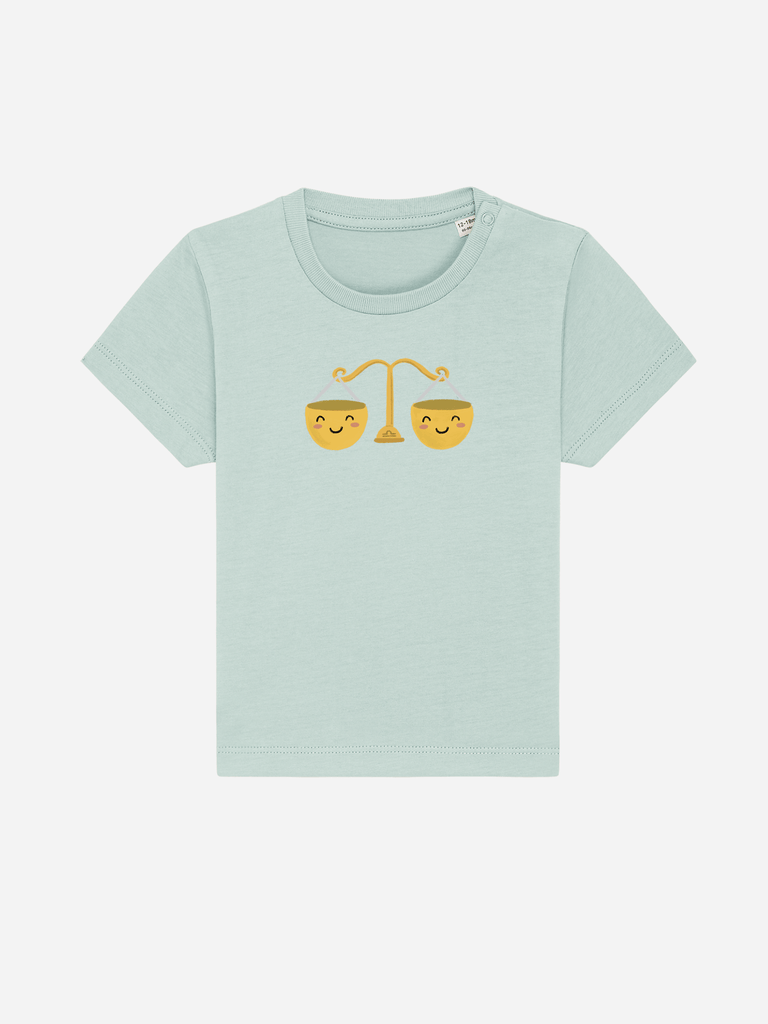 Bio-Kleinkind T-Shirt 'Sternzeichen Waage' - personalisierbar Farbe: Türkis Vorderansicht