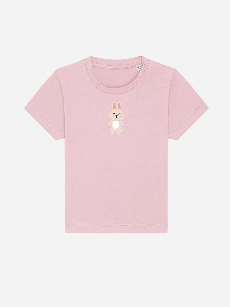 Personalisierbares Bio-T-Shirt für Babys in Rosa mit fröhlichem Hase-Design, ideal als Geschenk zur Taufe oder Geburt.