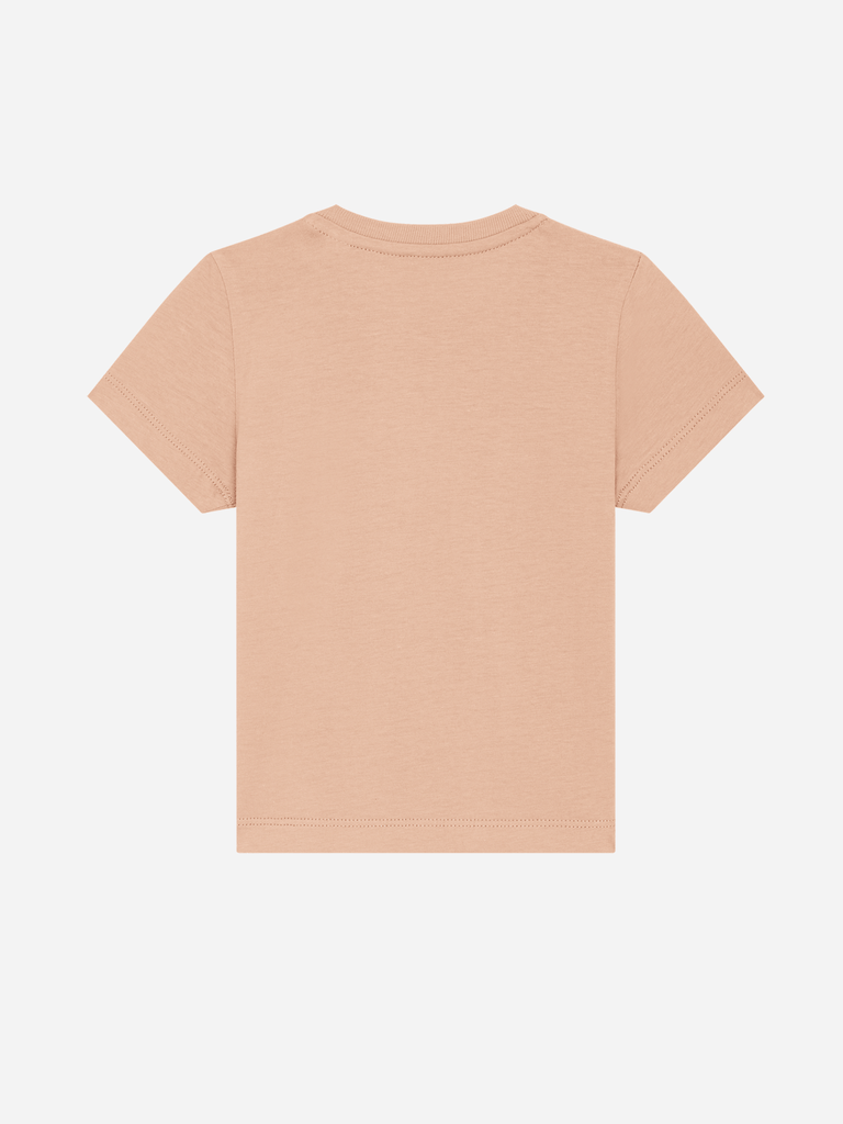 Rückansicht eines personalisierbaren Bio-T-Shirts für Kinder, in sanftem Rosaton, ideal für Winterbabys.