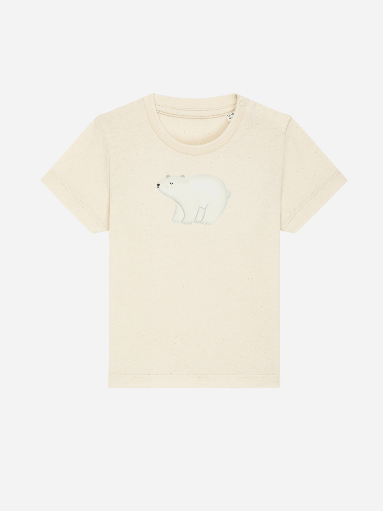 Personalisierbares Bio-T-Shirt für Kinder mit niedlichem Eisbär-Motiv in hellem Beigeton.