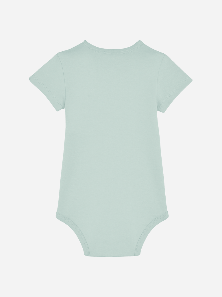 Rückansicht eines personalisierten Baby-Bodys in sanftem mintgrün, ideal für Kölner Nachwuchs.