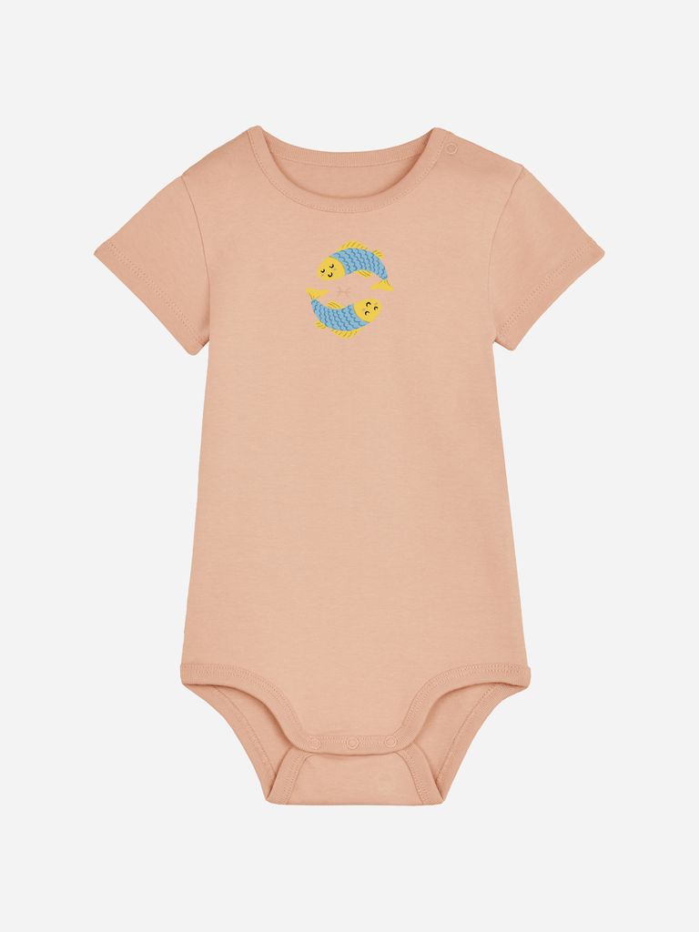 Bio-Baby Body 'Sternzeichen Fische' - personalisierbar Farbe: Orange Bild 1