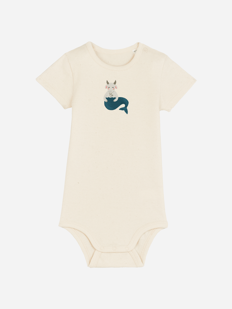 Bio-Baby Body 'Sternzeichen Steinbock' - personalisierbar Farbe: Beige Bild 1