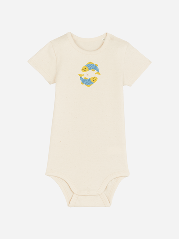 Bio-Baby Body 'Sternzeichen Fische' - personalisierbar Farbe: Beige Bild 1