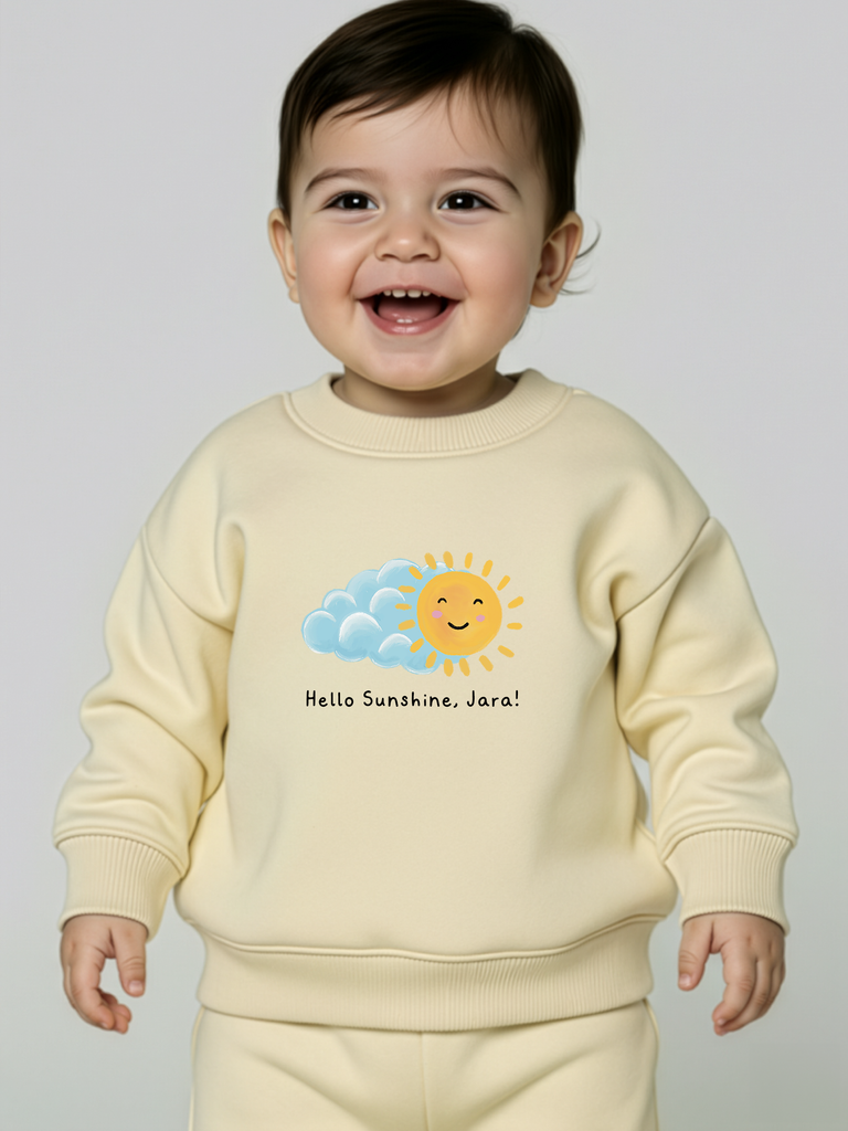 Geschenk fürs Patenkind: Personalisierbarer Bio-Pullover in 6 Farben erhältlich bei Liebe & Geschenke.