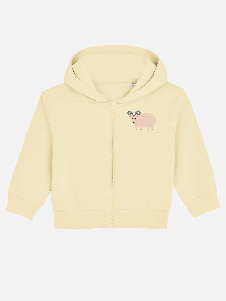 Babykleidung zum 2. Geburtstag: Personalisierbare Bio-Sweatjacke (0–3 J.) 'Sternzeichen Widder', Frontansicht in Gelb
