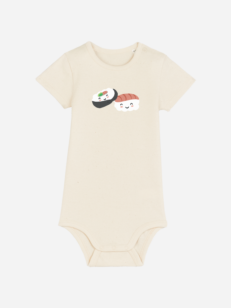 Baby-Body mit Spruch: Personalisierter Baby-Body (0–2 J.) 'Sushi', Frontansicht in Beige