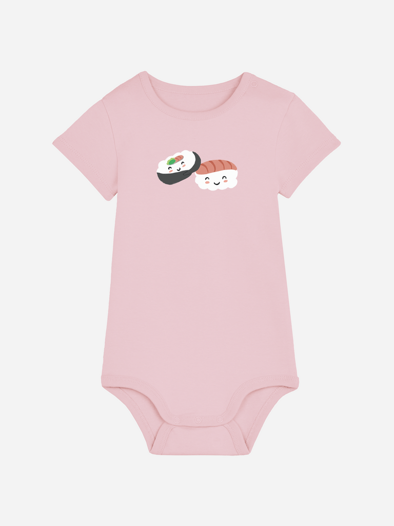 Baby-Body mit Spruch: Personalisierter Baby-Body (0–2 J.) 'Sushi', Frontansicht in Rosa