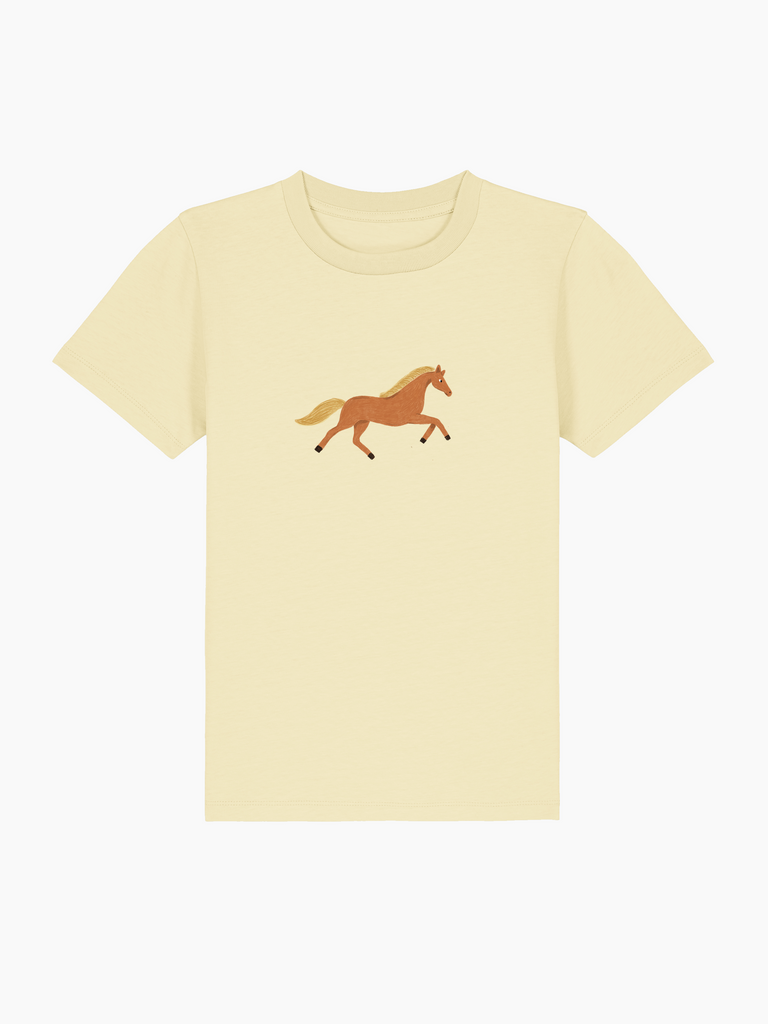 Personalisierbares Bio-T-Shirt für Kinder mit galoppierendem Pferd in gelb, ideal als Geburtstag Geschenk für Mädchen.